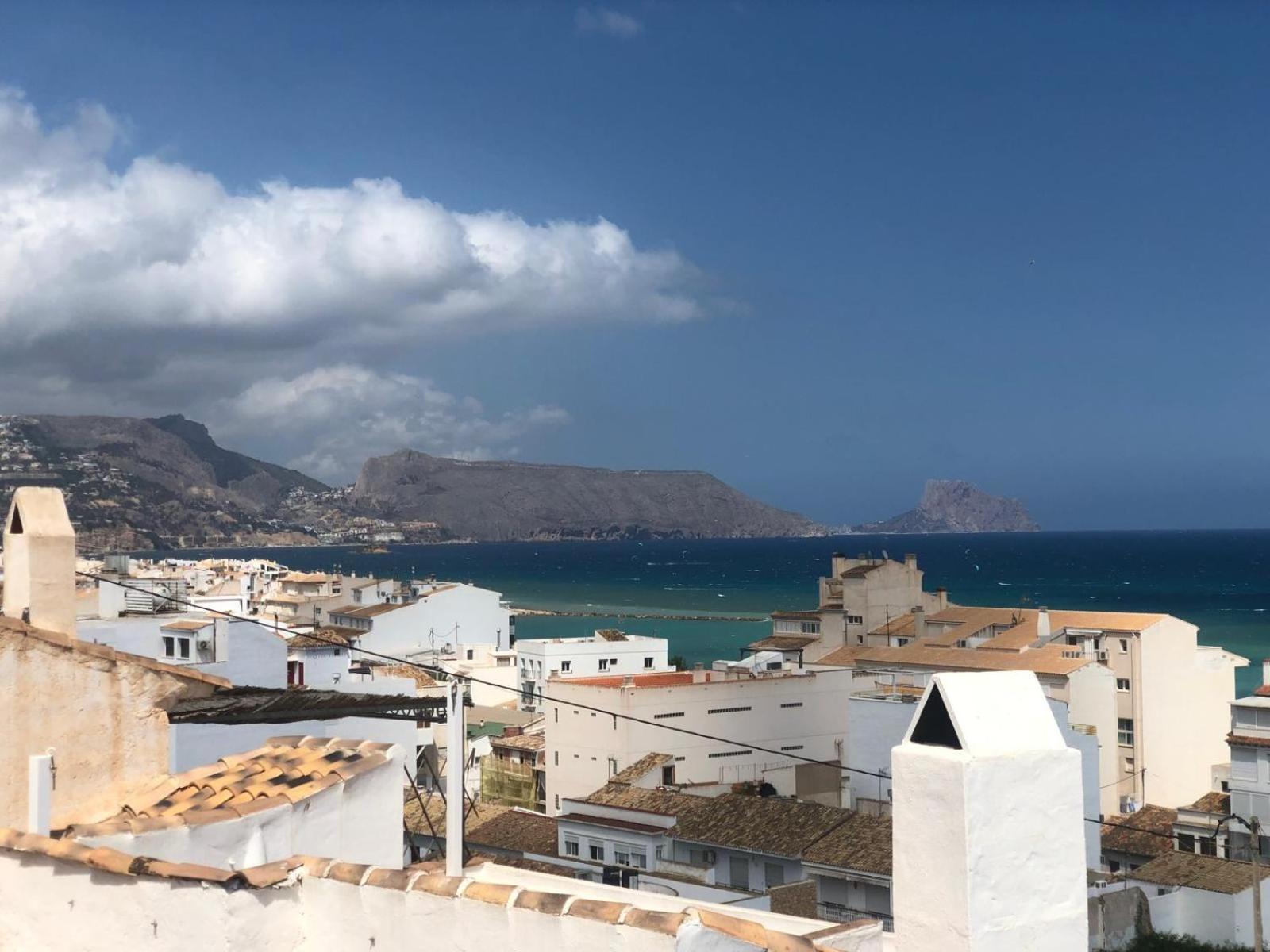 הוילה אלתיאה Casa En Casco Antiguo Con Vistas Al Mar מראה חיצוני תמונה